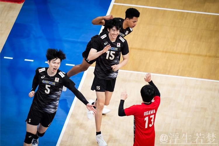 世界男排联赛揭幕 中国队首战负于日本队 世界男排联赛揭幕 中国队首战负于日本队